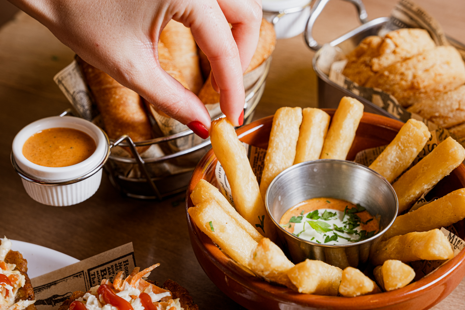 Yuca bravas